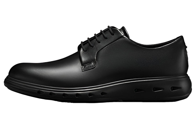 Erkaklar uchun ECCO Hybrid Hydromax poyabzallari