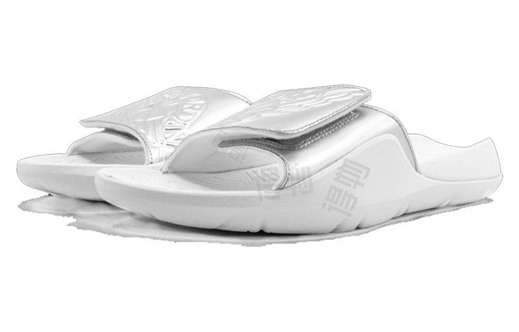 Erkaklar uchun Jordan Comfort Slaydlari