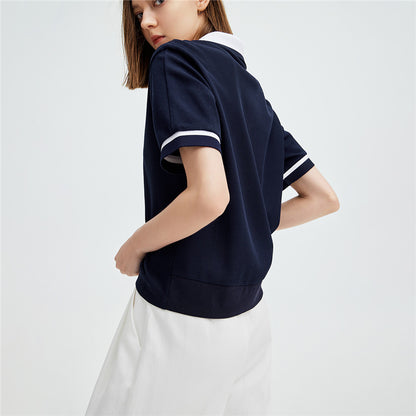 Ayollar uchun Navigare futbolkasi