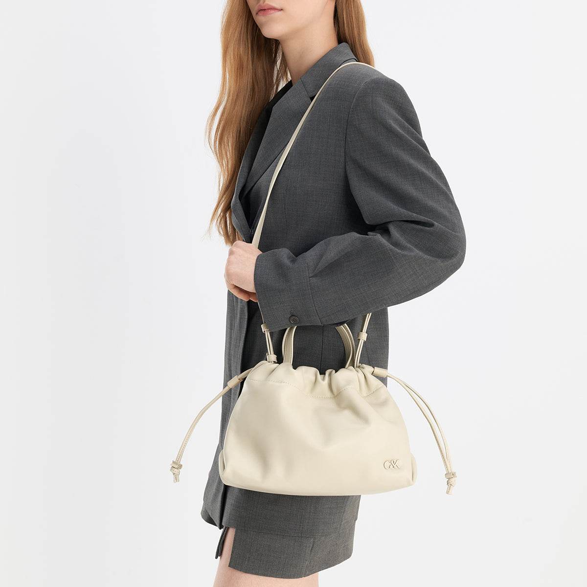 Сумка женская Charles&Keith Soft Leather Drawstring Design Cloud - Boxette Shop