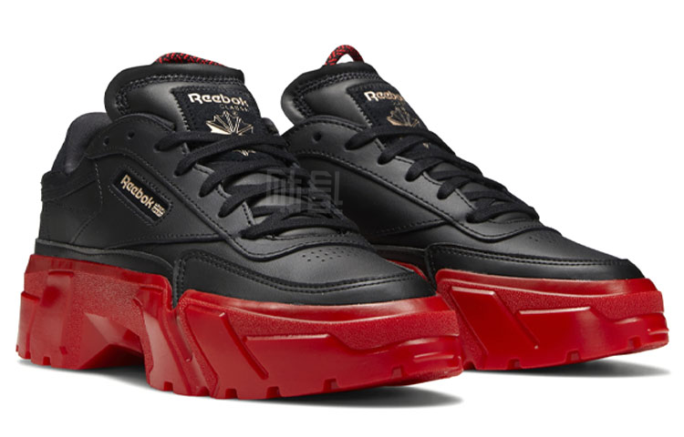 Кроссовки женские Cardi B x Reebok Club C