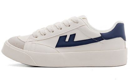 Кроссовки женские Warrior