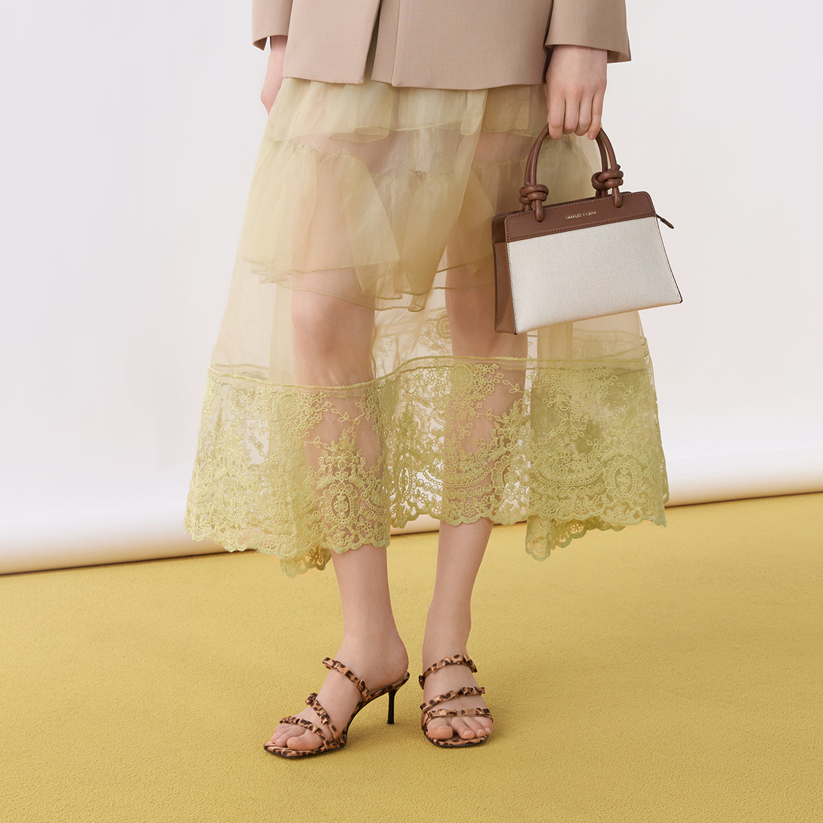 Charles &amp; Keyt ayollar sandallari