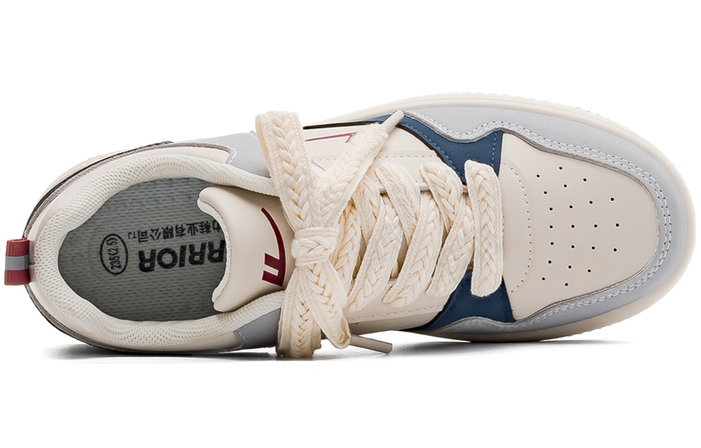 Кроссовки Warrior