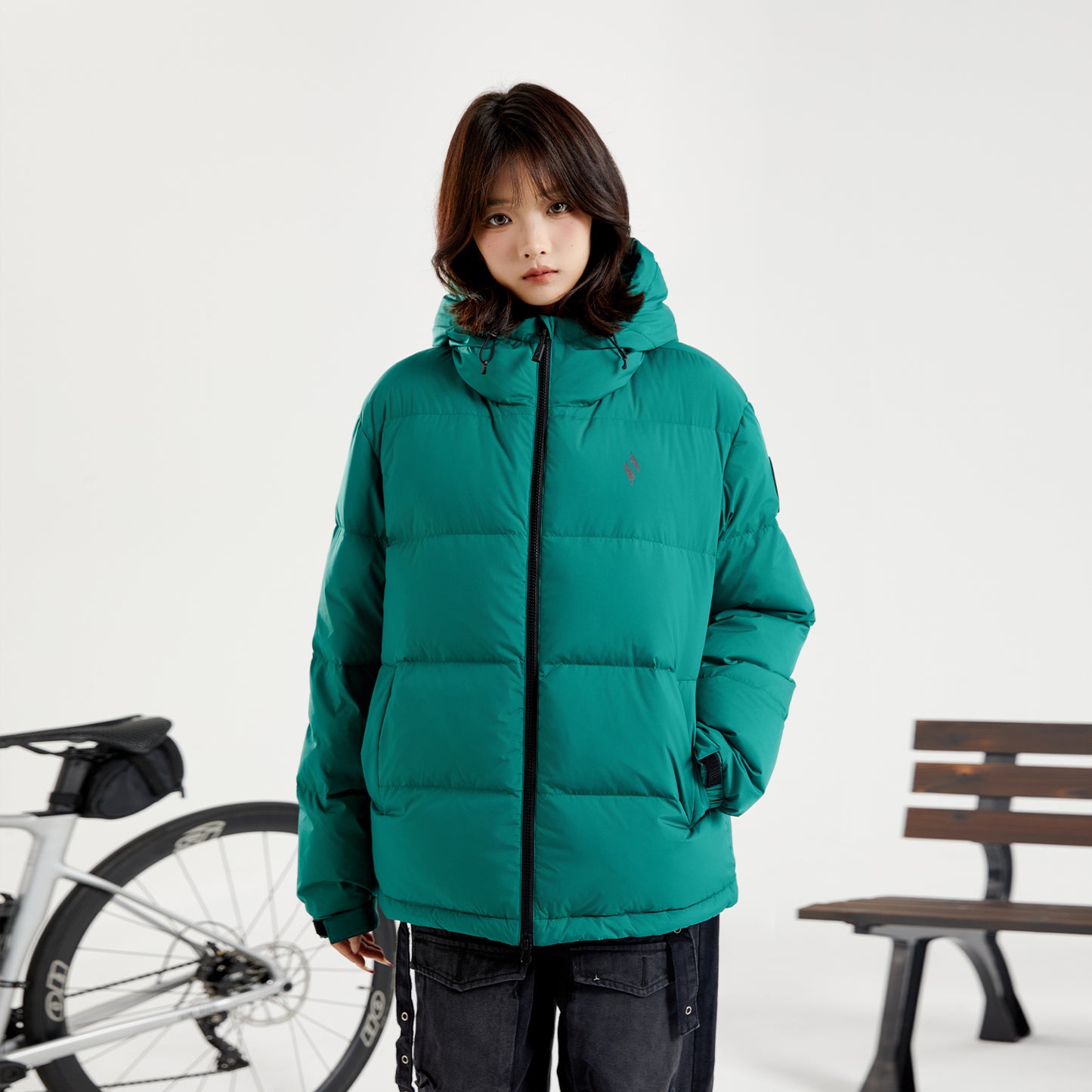 Пуховик женский Skechers