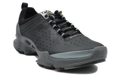 Кроссовки женские ECCO