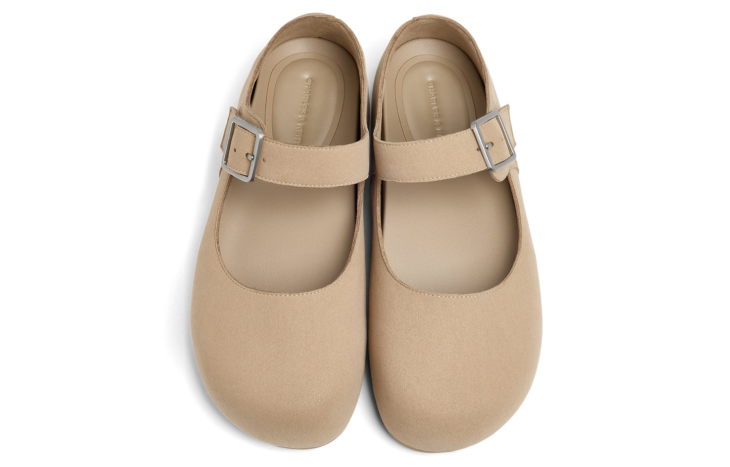 Charlz va Keyt ayollar poyabzali