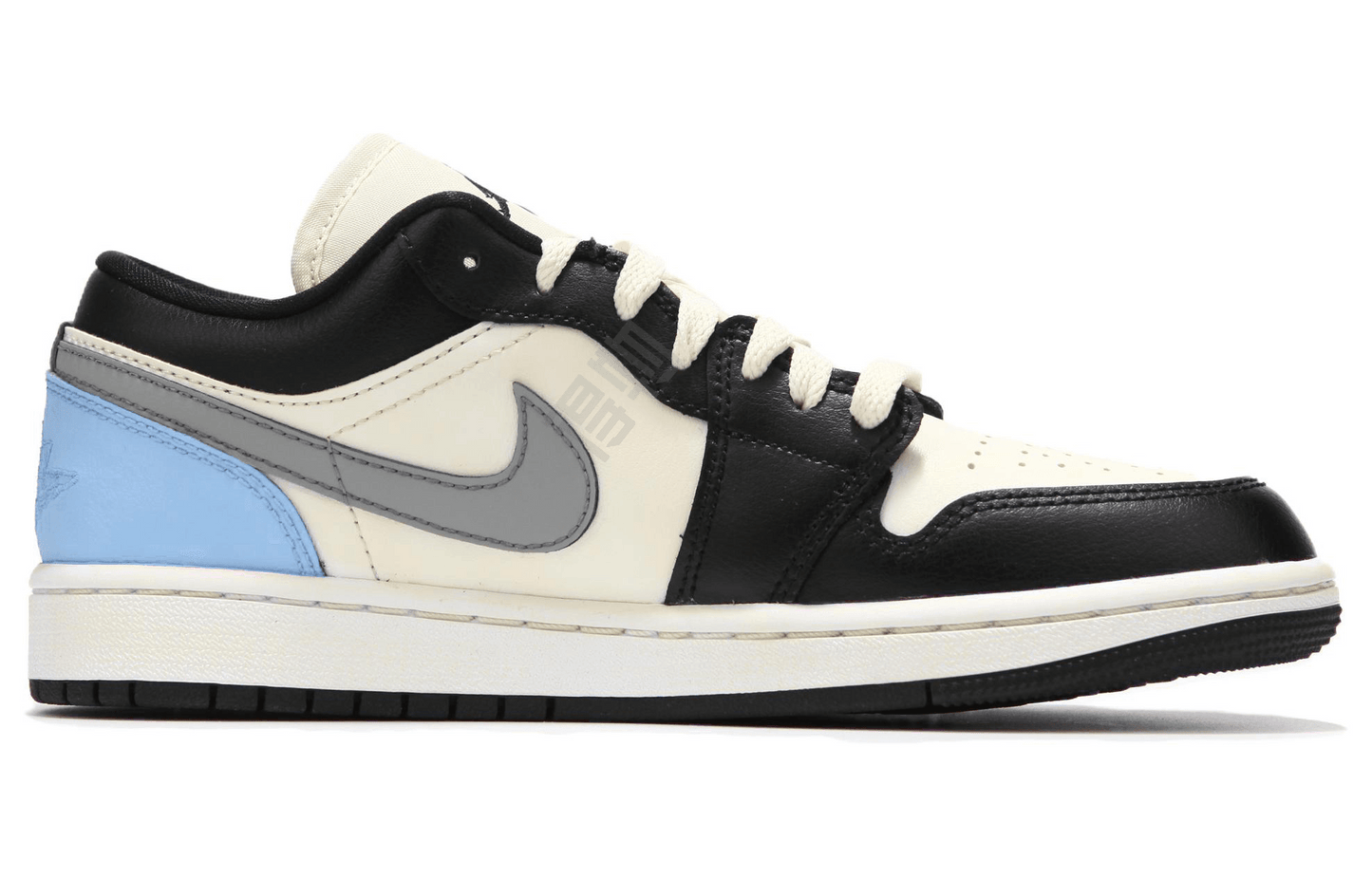 Кроссовки женские Jordan air heat - Boxette Shop