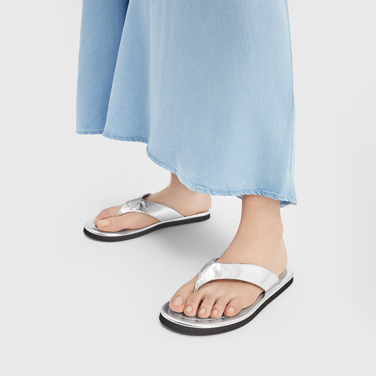 Charlz va Keyt flip-floplar