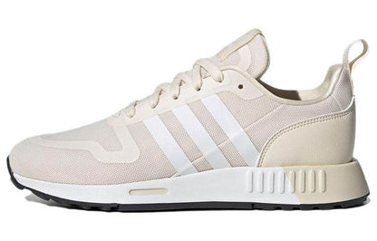 Кроссовки женские Adidas