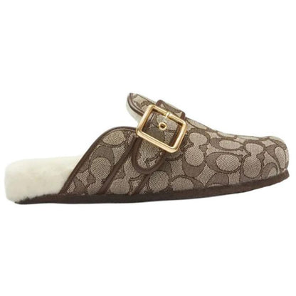 Murabbiy Eshton ayollar flip-floplari