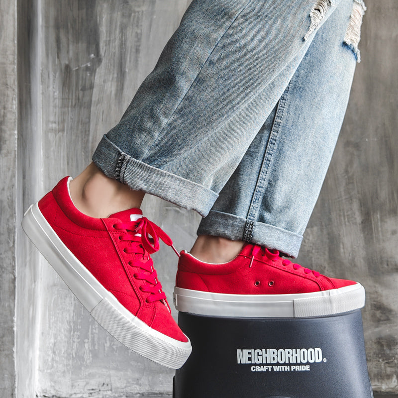 Vanssi krossovkalari