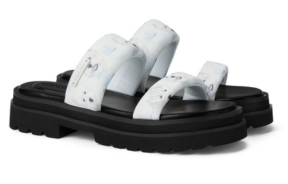 Charlz va Keyt ayollar flip-floplari