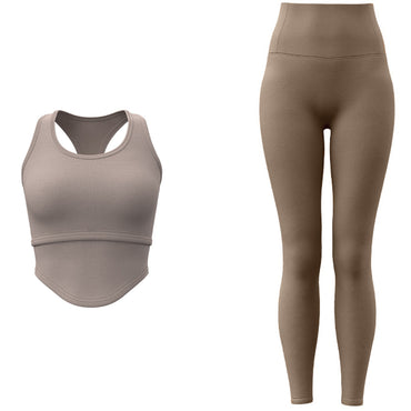 FARO ayollar sport kostyumi