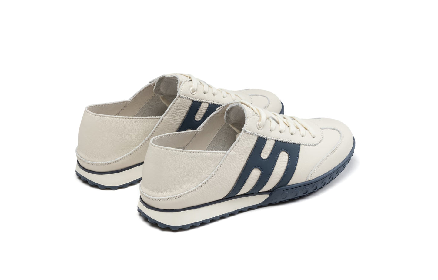 Кроссовки мужские Aokang