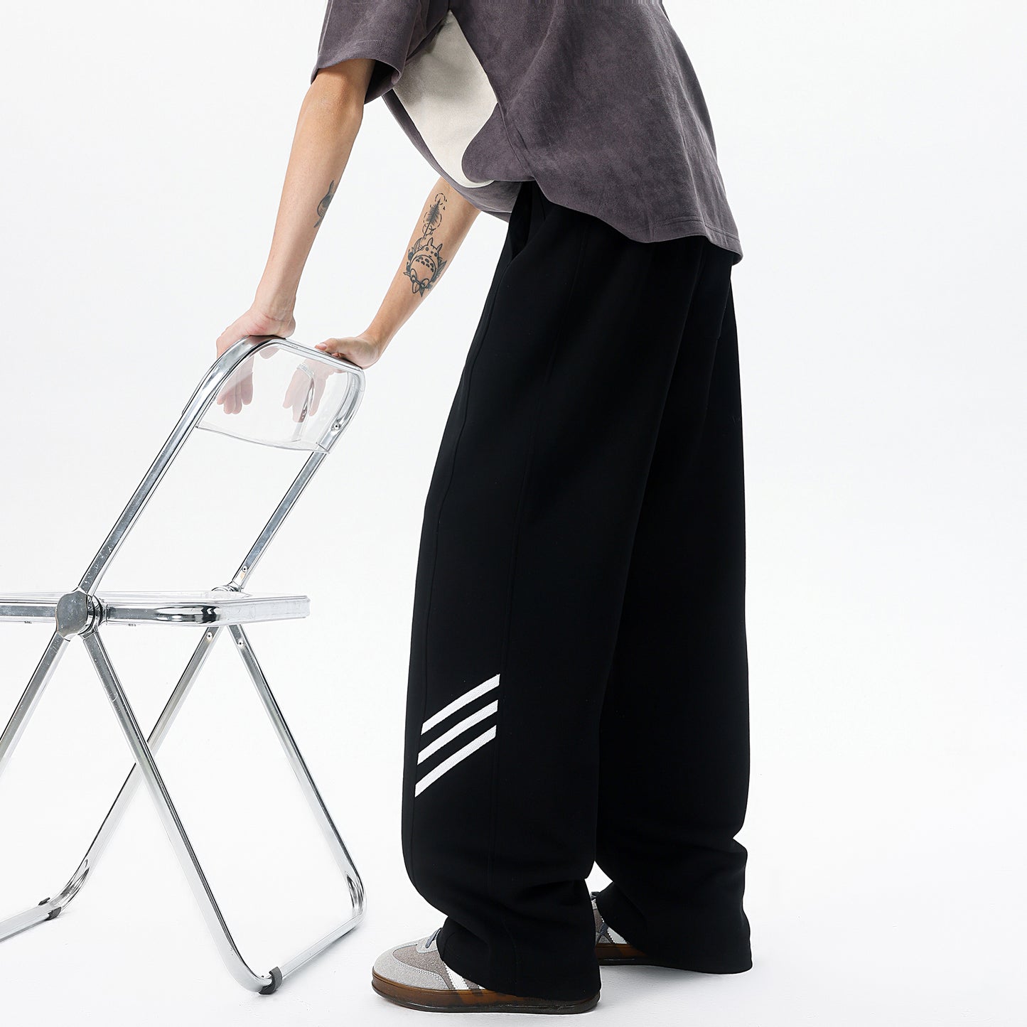 Спортивные брюки H.V.G.A