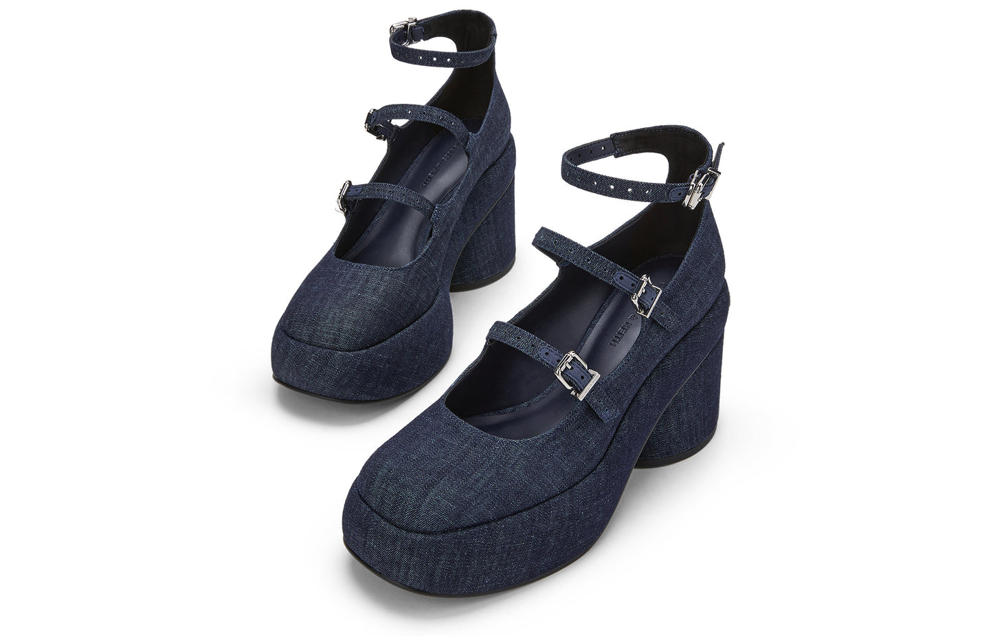 Charlz va Keyt ayollar poyabzali