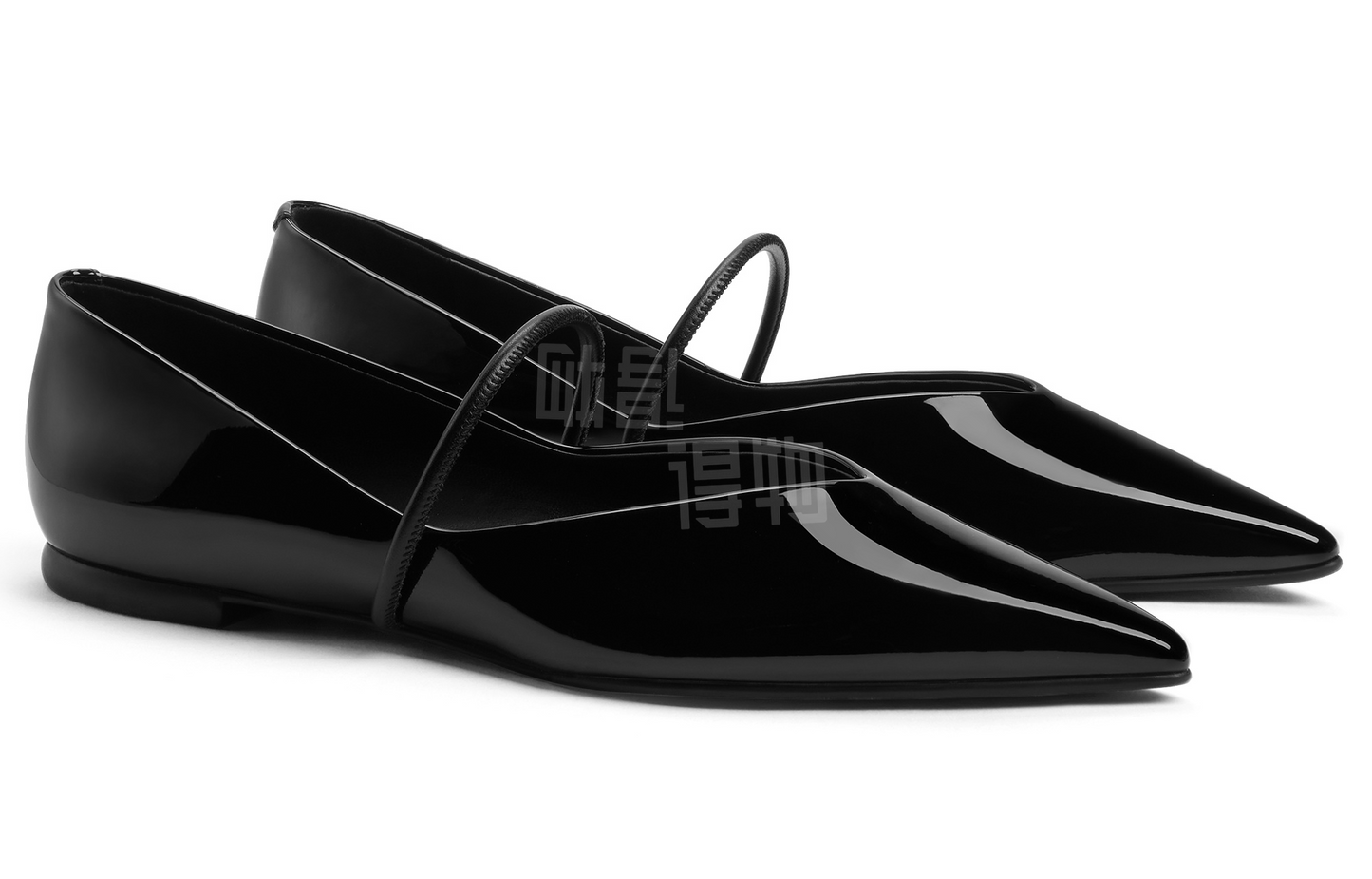 Charlz va Keyt ayollar poyabzali