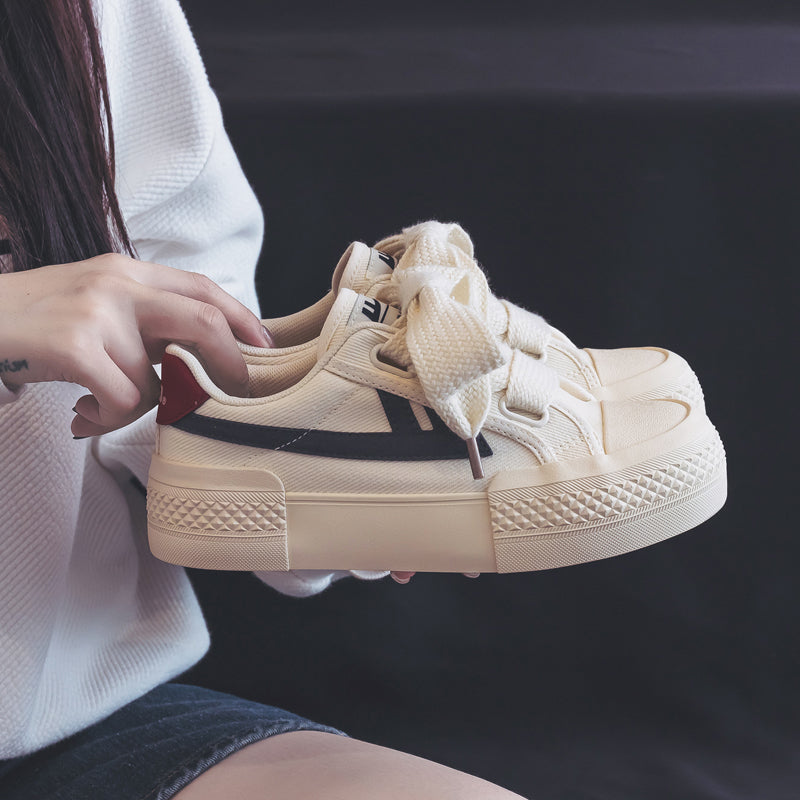 Кроссовки женские Warrior