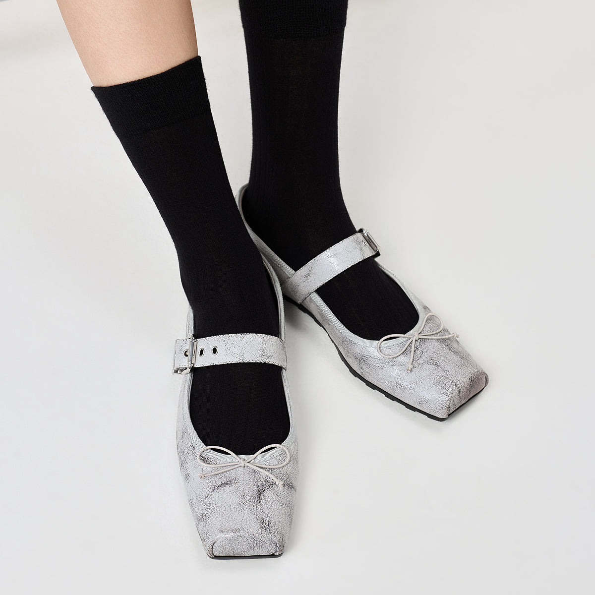 Charlz va Keyt ayollar poyabzali