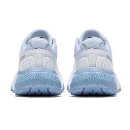 Ayollar uchun tuya krossovkalari