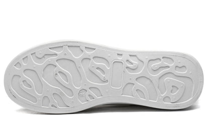 AAA 1955-yildan beri krossovkalar