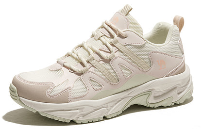 Ayollar uchun tuya krossovkalari