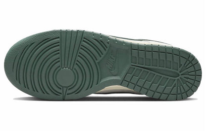 Nike Dunk "Atletik Departament" krossovkalari