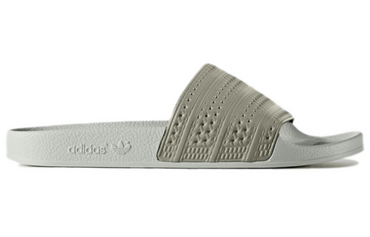Adidas originals adilette slides удобные повседневные тапочки серые