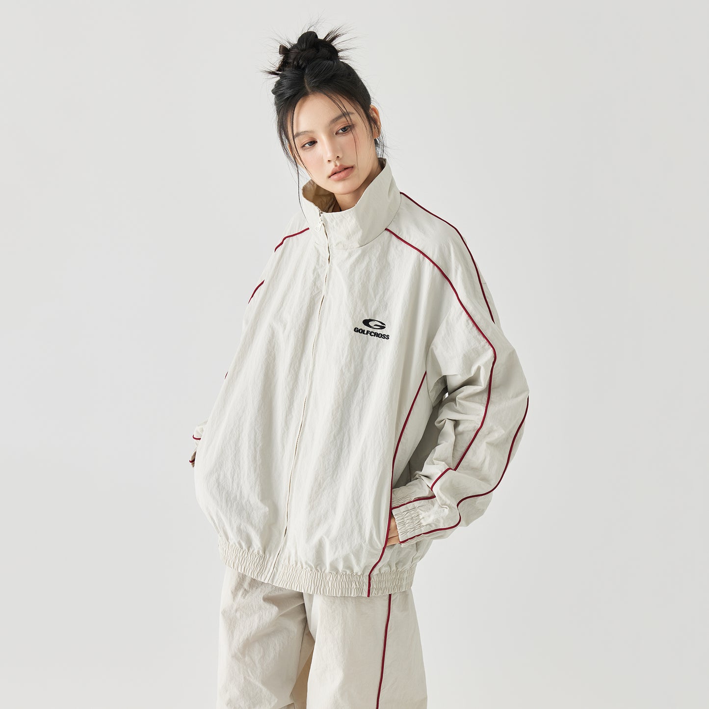 Erkaklar golf kross ko'ylagi