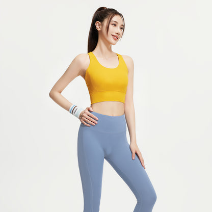 FARO ayollar sport kostyumi