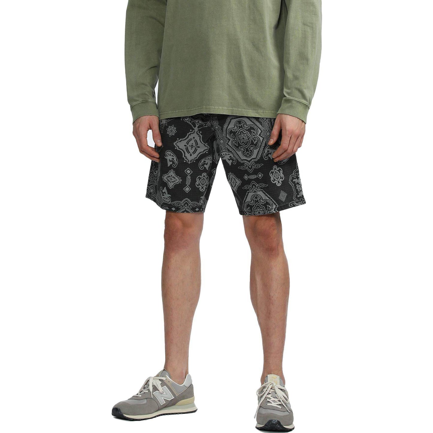 Шорты мужские Carhartt WIP classic logo label - Boxette Shop