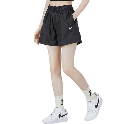 Спортивные шорты женские Nike Sportswear