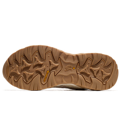 Ayollar uchun tuya krossovkalari