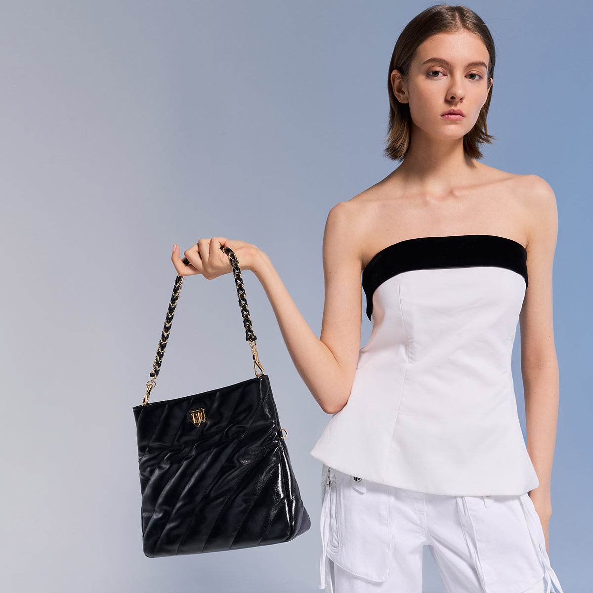 Сумка женская Charles&Keith Commuter Capacity Quilted Underarm - Boxette Shop