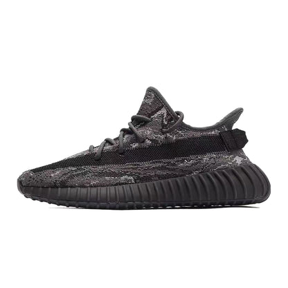Кроссовки Adidas Originals Yeezy Boost 350 V2 "Dark Salt" Gift Box Edition