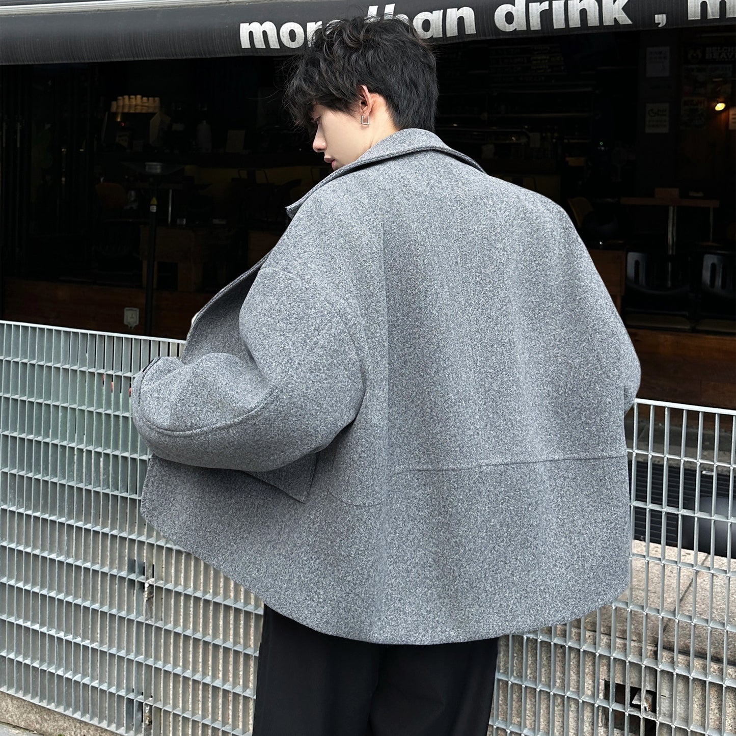 Пальто мужское THE AIER