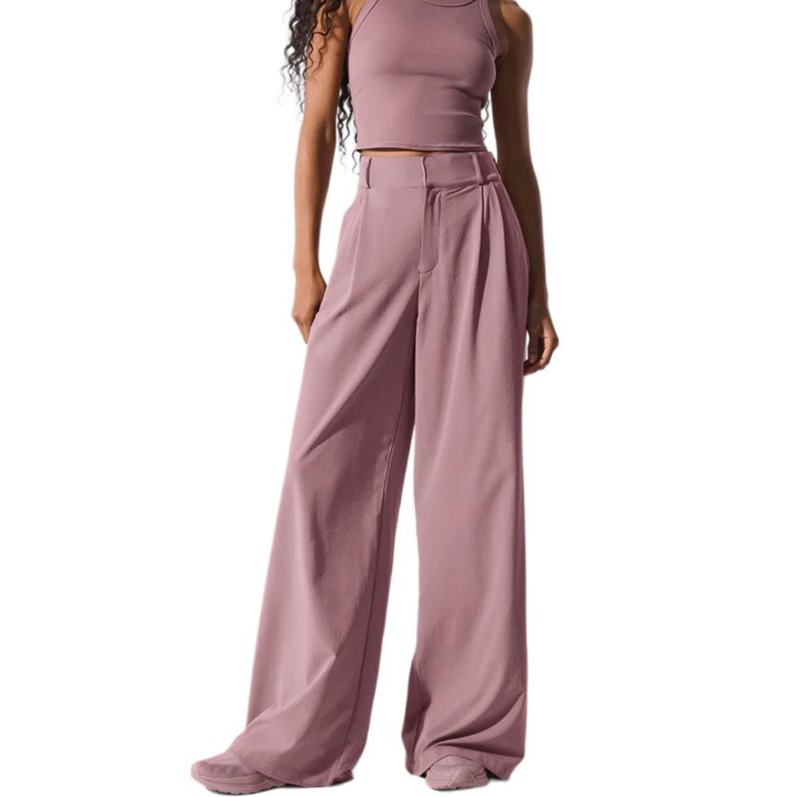 Alo Yoga ayollar shimlari