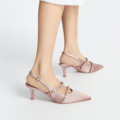 Charlz va Keyt ayollar poyabzali