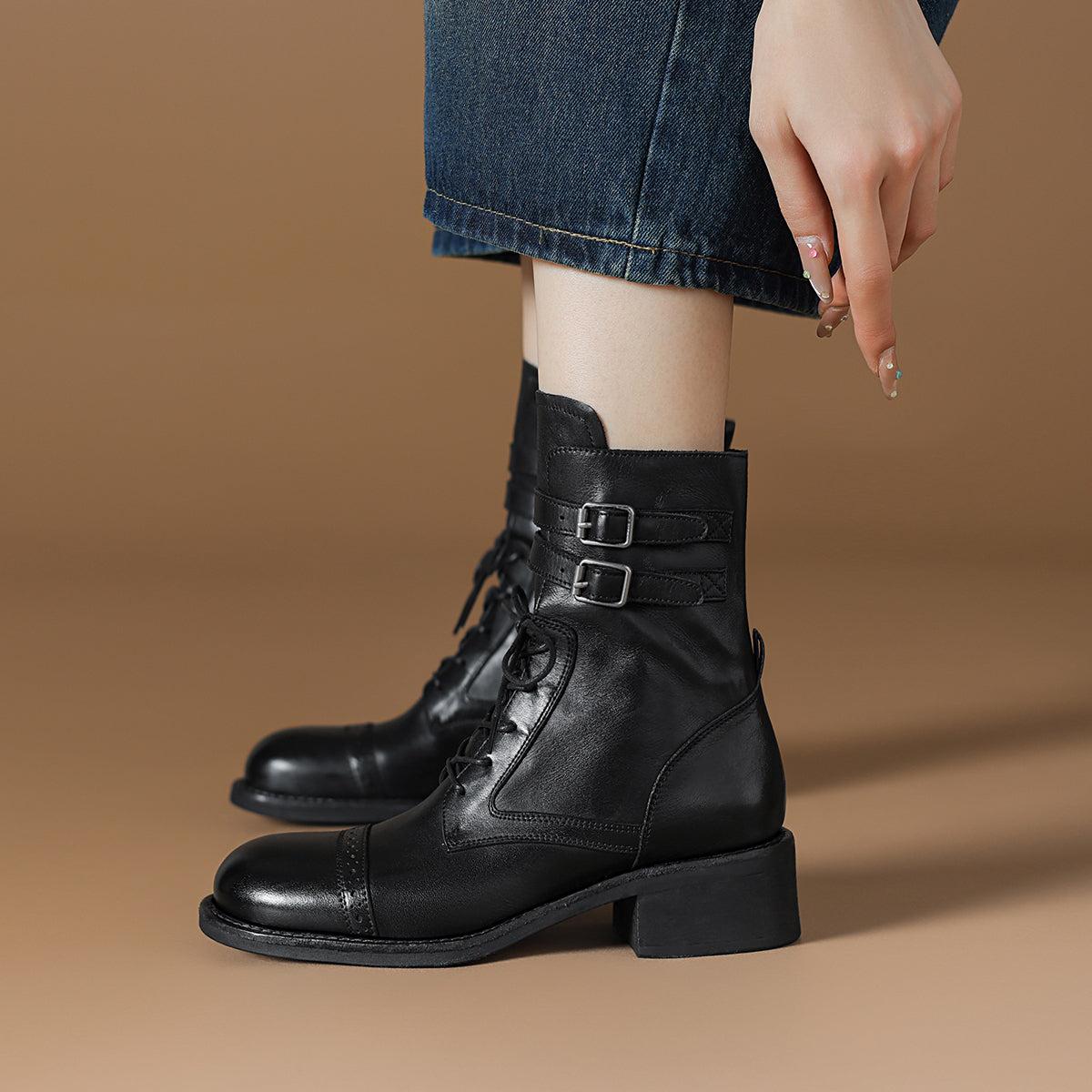 Rosa Bianca Biker Martin ayollar etiklari