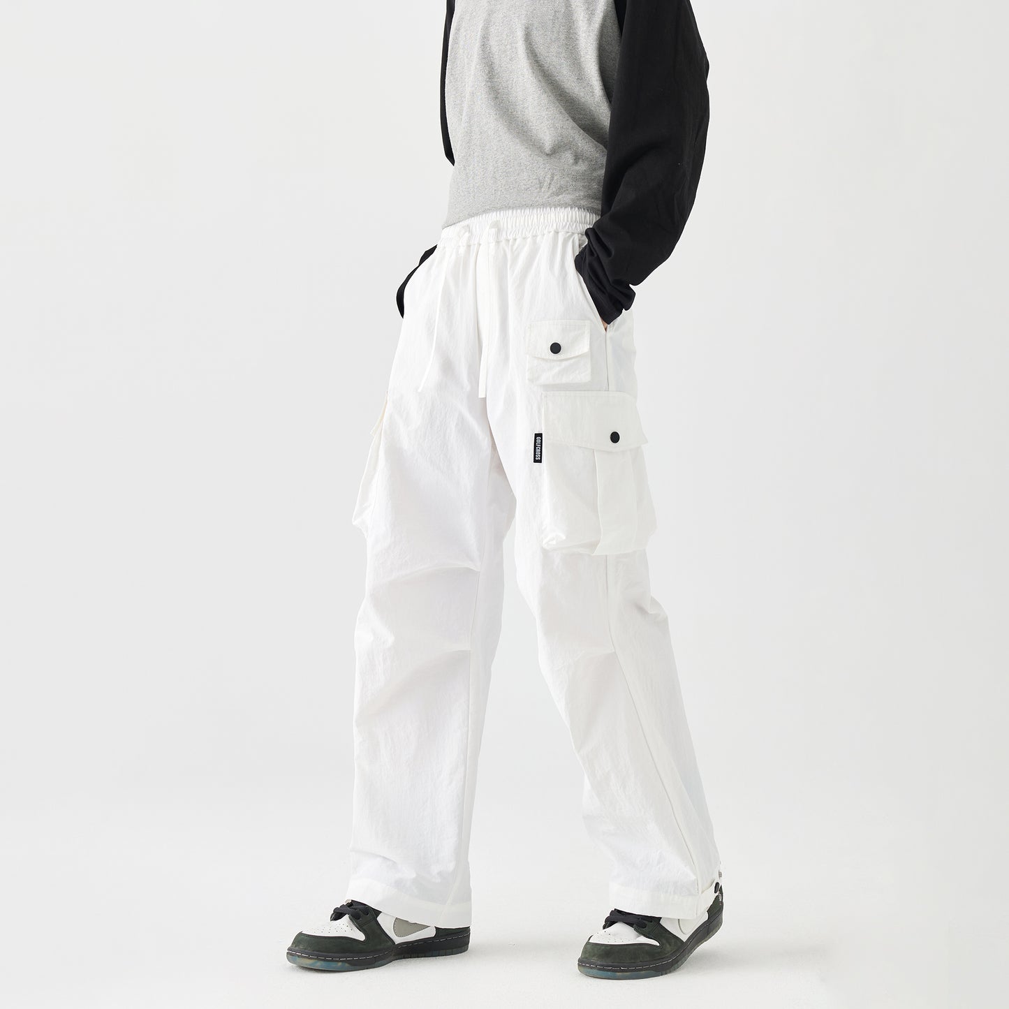 Golfcross asosiy modellari harflar logotipi bosma bir rangli plili ko'p cho'ntakli ish kiyimi tog 'tizimi ochiq havoda dam olish uchun sport kostyumi erkaklar va ayollar modellari