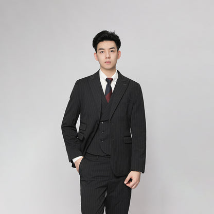 Костюм мужской Johnhollis