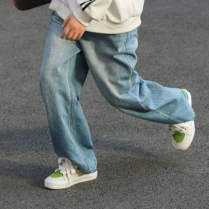 Vanssi krossovkalari