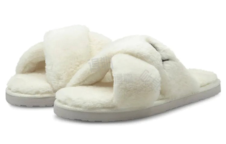 Puma ayollar flip-floplari