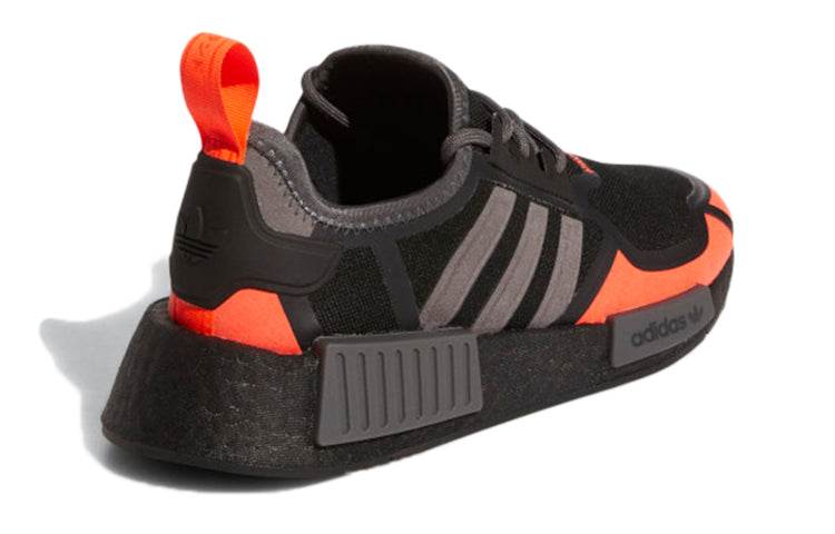 Кроссовки детские Adidas NMD_R1 J - Boxette Shop