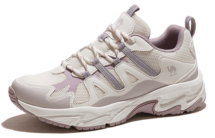 Ayollar uchun tuya krossovkalari