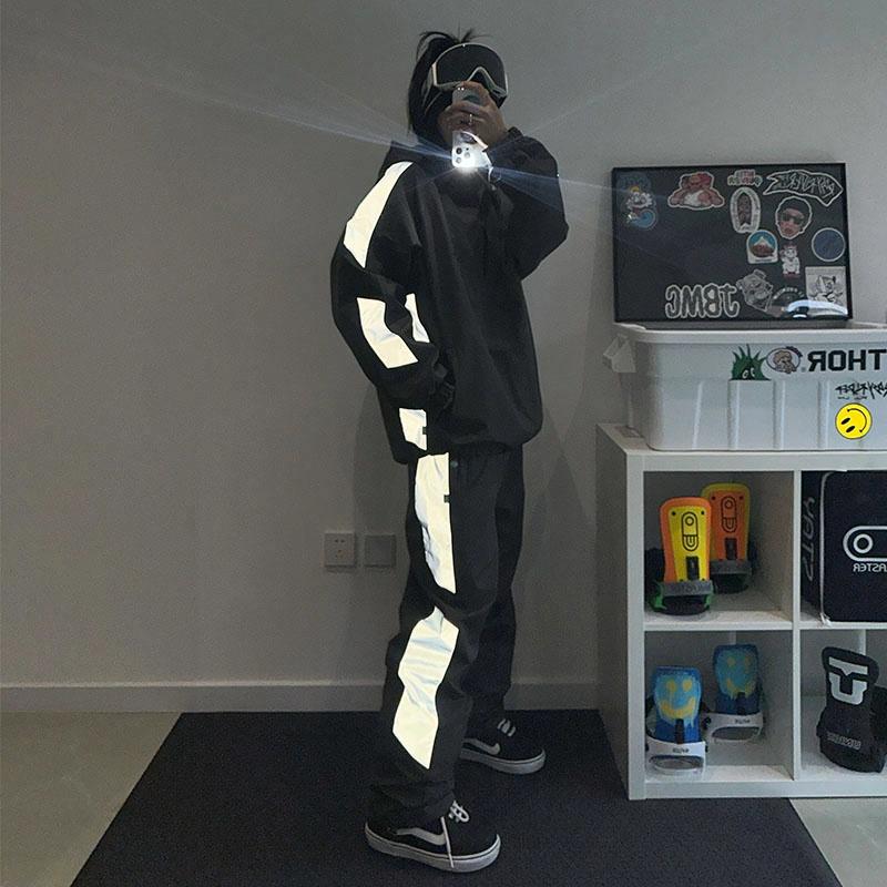 Jon Snou chang'i kostyumi