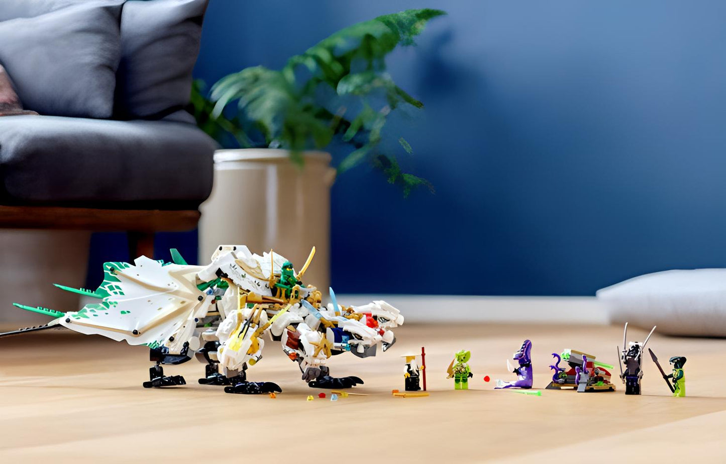 Конструктор LEGO "Bubble Ninja Series: Lloyd Montgomery and Shenlong" (70679) - Boxette Shop